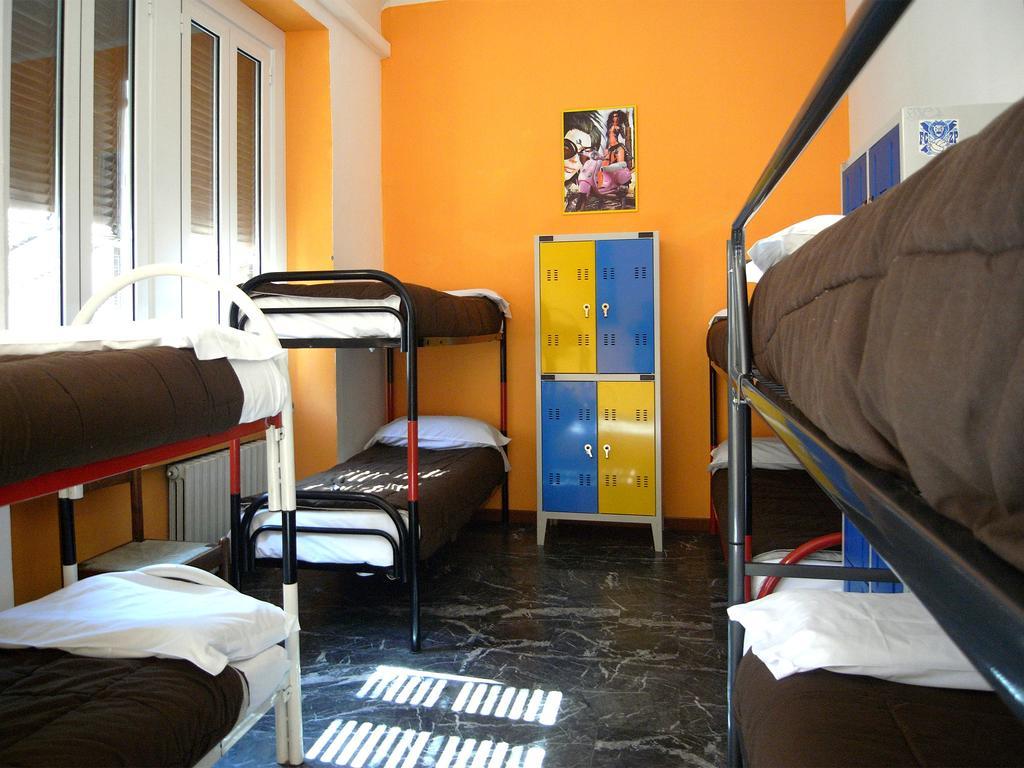 Hostel California Milan Ruang foto