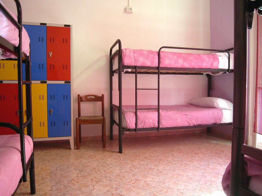 Hostel California Milan Ruang foto
