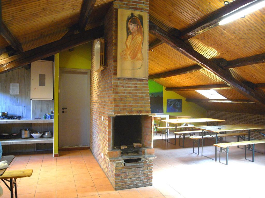 Hostel California Milan Bagian luar foto