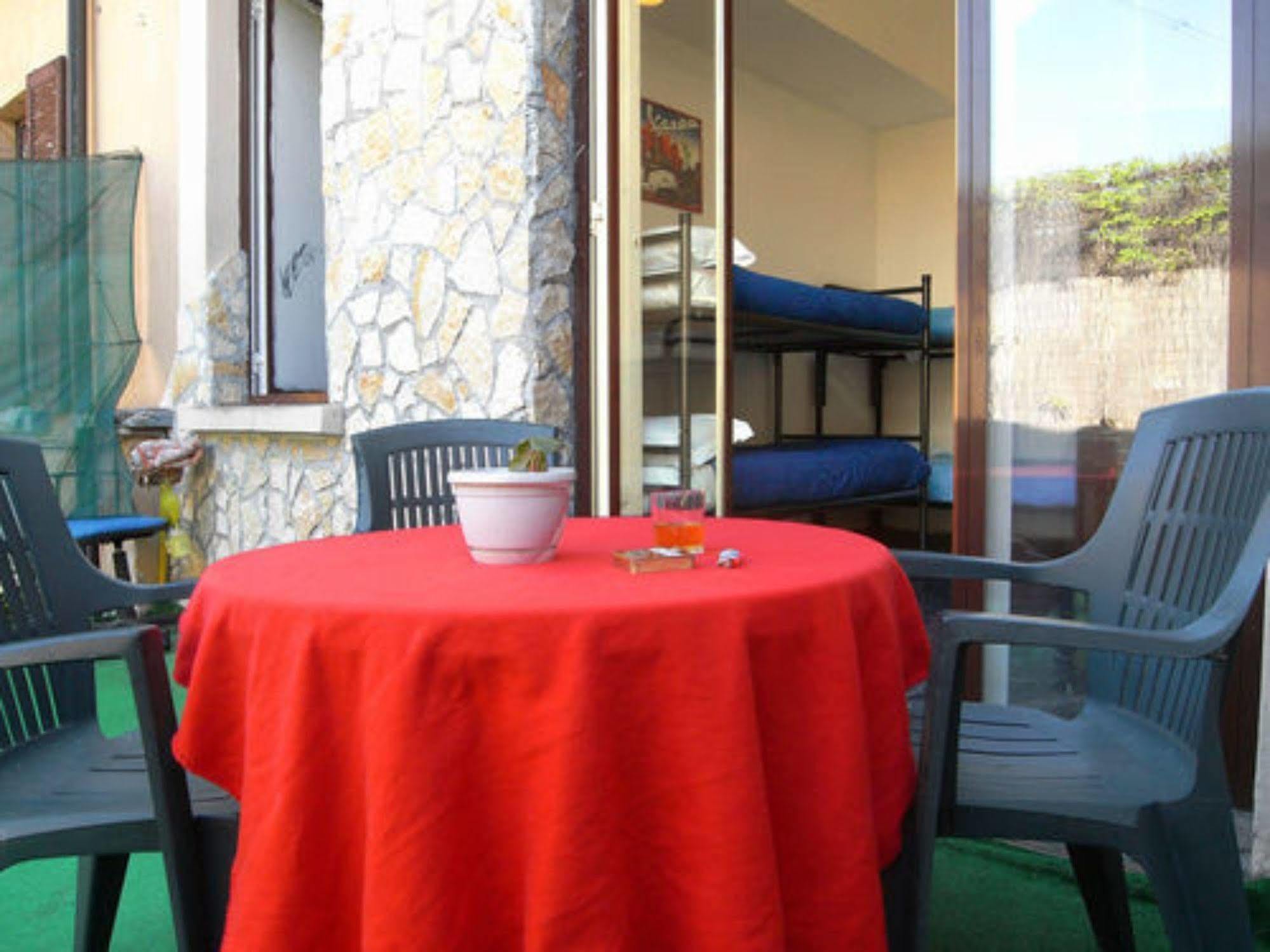 Hostel California Milan Bagian luar foto